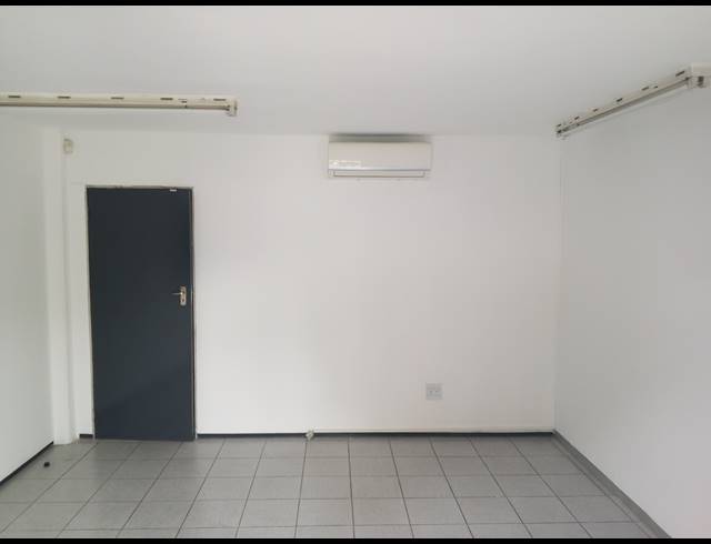 331.60M² WAREHOUSE TO LET IN MEADOWDALE